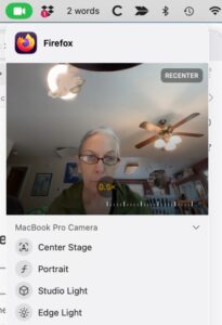 How to Zoom Out and Zoom In with a Macbook Camera