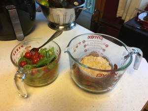 put your food in big Pyrex measuring cups with handles